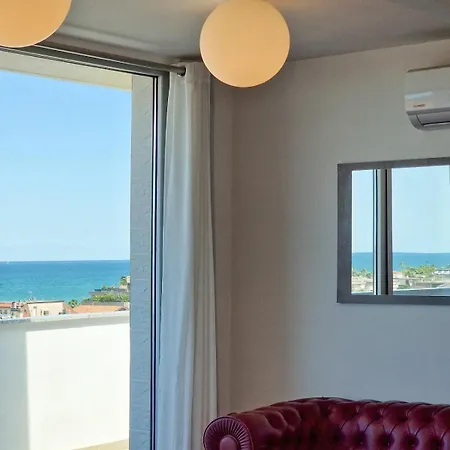 Luxury Sea View Apartament *